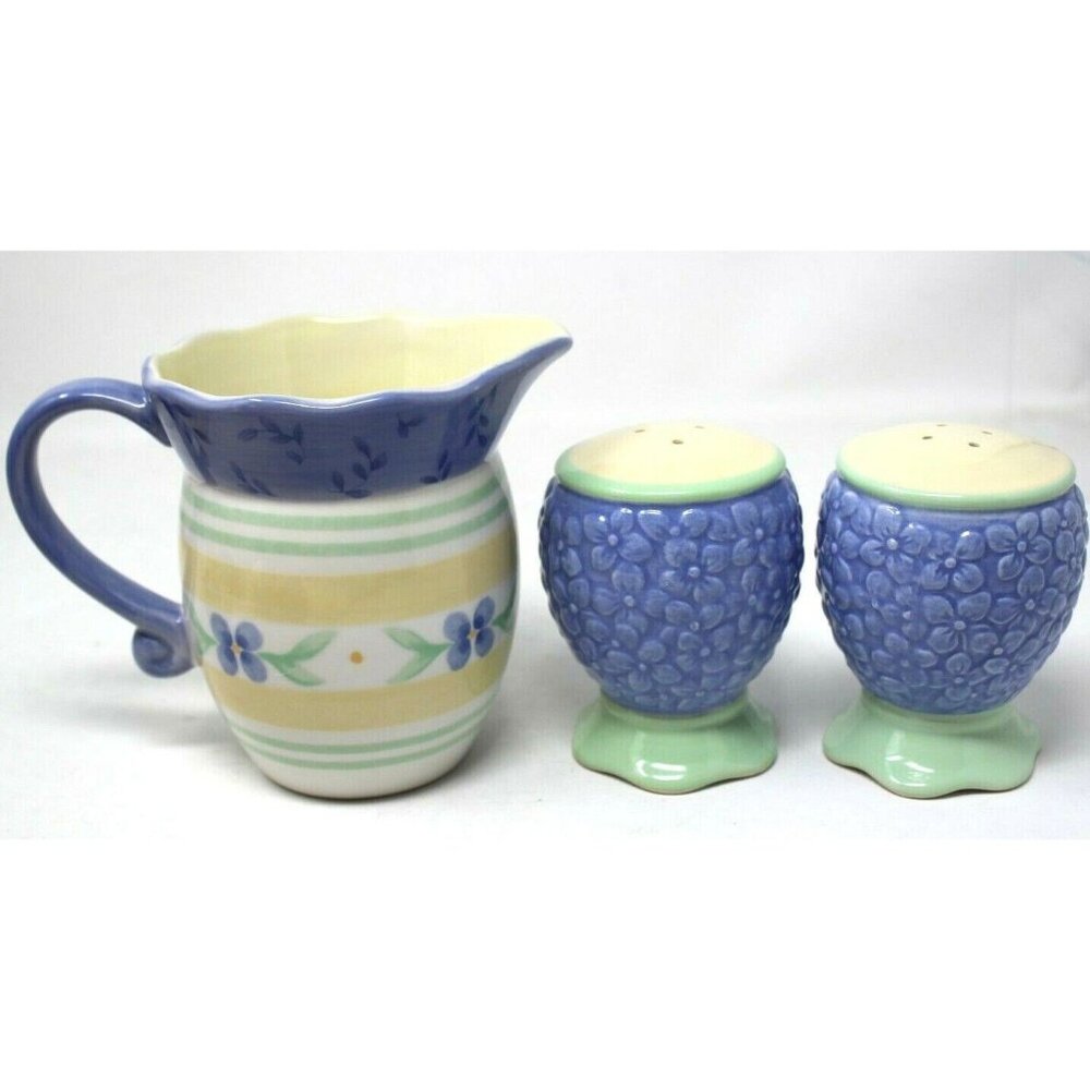 Pfaltzgraff SUMMER BREEZE Salt / Pepper, Cream Pitcher Blue Green Yellow Lot #S3